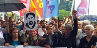 Ethem Sarısülük ve Mehmet Ayvalıtaş Mezarlarında Anıldı