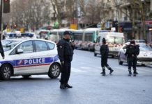 Paris’teki Bıçaklı Saldırıyı IŞİD Üstlendi