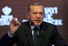 Erdoğan Suriye’de yaşanan yenilgiyi fırsata çevirmeye çalışıyor