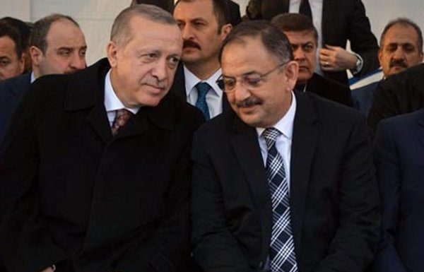 Özhaseki: “Tayyip Bey izin verirse Mansur Yavaş’la tv programına çıkmak, tartışmak isterim.”