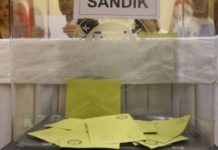 Kars’ta Yeniden Sayımda HDP Oyları Arttı, Malazgirt’te 3 Oy Farka Rağmen Yeniden Sayım Talebi Reddedildi
