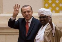 Diktatör “İstifa” Etti