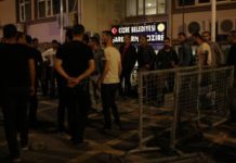 HDP’nin Kazandığı Cizre, İdil, Silopi Belediyeleri Önlerine Polis Kulübeleri Kuruluyor