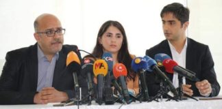 Avukatları Öcalan ile görüştü