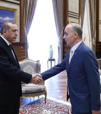 Emekçilerin Haklarını Savunmak Yerine Gasp Edilmesine Göz Yuman Türk-İş Başkanı’ndan Garip Savunma: İşçileri Utandıracak Bir Şey Yapmadım!