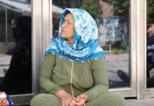 HDP Önünde Eylemde Olan Annenin Tutsak Oğlu İntihar Girişiminde Bulundu
