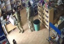 “Milli Ordu” ÖSO, yağmaya başladı! İşte hırsızlık anları: