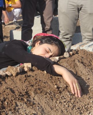 Nusaybin’de Hayatını Kaybedenlerin Yakınları İsyan Etti: “Sarayın yıkılsın Erdoğan”
