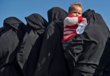 Suriye’den kaçıp Türkiye’ye teslim olan IŞİD’li kadınlar Fransa’ya dönmek istiyor