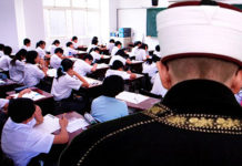 Öğretmenleri Milli Eğitim Bakanlığı Yerine Diyanet Atamaya Başladı