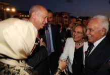 Doğu Perinçek taraftarlarına seslendi: “Erdoğan düşmanlığına karşı mücadele etmeliyiz”