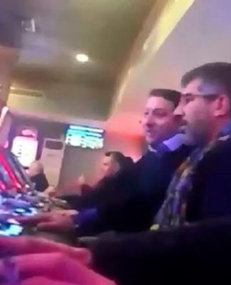 Kumarhane görüntüleri çıkan AKP Teşkilat Başkan Yardımcısı ve eski  milletvekili: “Ben sadece ekrana bakıyordum, bu FETÖ kumpasıdır”