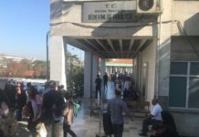 Depremden boşaltılan Çapa Diş Hekimliği’ne halen bina verilmedi, insanlar mağdur