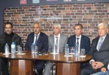 Romanlar ‘Güzel Parti’yi kuruyor