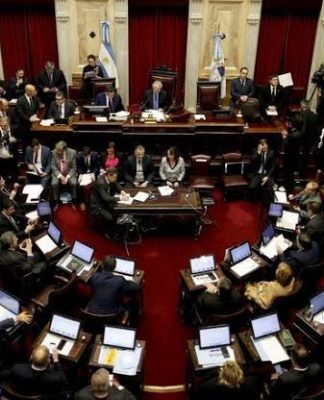 Arjantin’de ekonomik kriz nedeniyle milletvekili maaşları 180 gün ödenmeyecek