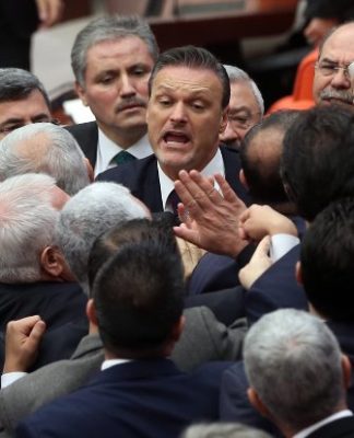 Meclis’te “Anırma” Tartışması