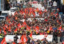 Fransa’da Sendikalar Direnişe Devam Dedi