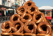 Yine zam: Simit 2 lira oldu