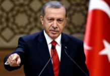 2 Saat Boyunca Konuşma Yapan Erdoğan, Alkış Gelmeyince Sitem Etti