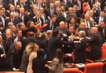 AKP’liler Meclis’te yine kavga çıkardı