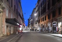 65 yaş ve üstü vatandaşların sokağa çıkması sınırlandırıldı