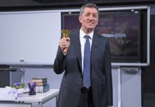 Uzaktan eğitim 1 ay daha uzatıldı