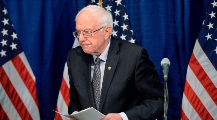 Bernie Sanders adaylıktan neden çekildi?