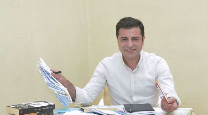 Demirtaş için yapılan tahliye talebi “gerekçesiz” reddedildi