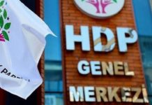 AKP, vatandaşla dayanışma gösterene tahammül edemiyor: CHP’li belediyelere yasak koyarken, HDP’li iki kişi dayanışma kolisi dağıttığı için gözaltına alındı