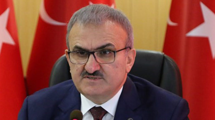 Erdoğan’ın valileri yine vatandaşa hakaret etti: “yumurta kafa”