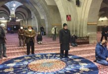 Öğretmenlere Cuma Namazı görevi: Gönüllülük zorunlu!