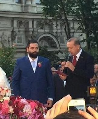 Davutoğlu’na yakın isimlerden olan Taha Ün gözaltına alındı