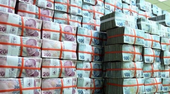 Halkın parası Erdoğan’ın arkadaşlarının vakıflarına aktarılıyor: 1 milyar Türk Lirası