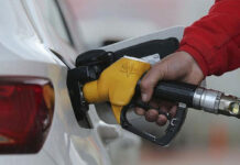 Benzine yine zam geldi