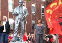 Lenin’e saldırı