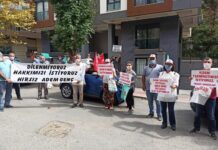 Direnen Grup Tekstil işçileri patrona seslendi: “Sadaka değil hakkımızı istiyoruz”