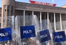 Dünya Barış Günü’nde “barış zincirine” polis engeli
