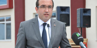 AKP’li Belediye Başkanı’nın Fransa’yı boykot listesinde “laiklik” de var!