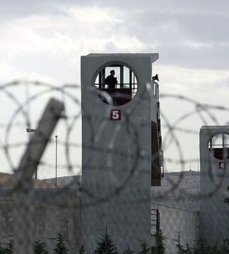 Hapishaneler alarm veriyor: Tutsaklar arasında salgın yayılıyor!