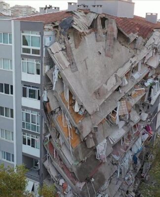 “Allah’ın imtihanı” denilen deprem dolayısıyla dünyada 197 kişi öldü, 159’u Türkiye’den…