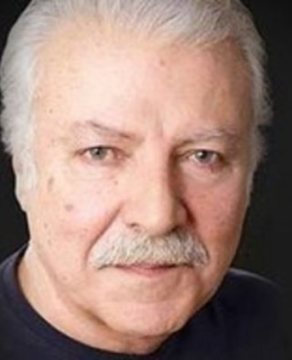 Usta oyuncu Ahmet Uz, yaşamını yitirdi