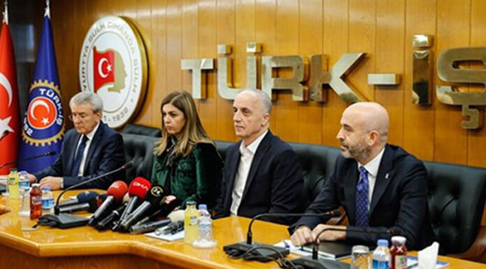 Asgari ücret konusunda TÜRK-İŞ, HAK-İŞ ve DİSK bir araya geldi