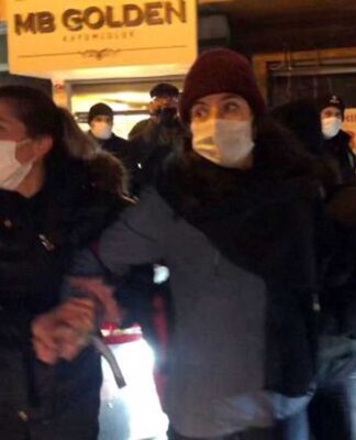 Gülistan Doku nerede diye soran kadınlara, polis saldırdı: Çok sayıda kadın gözaltına alındı!