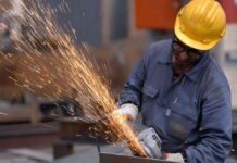 İşten çıkarma yasağı 2 ay daha uzatıldı, Resmi Gazete’de yayımlandı