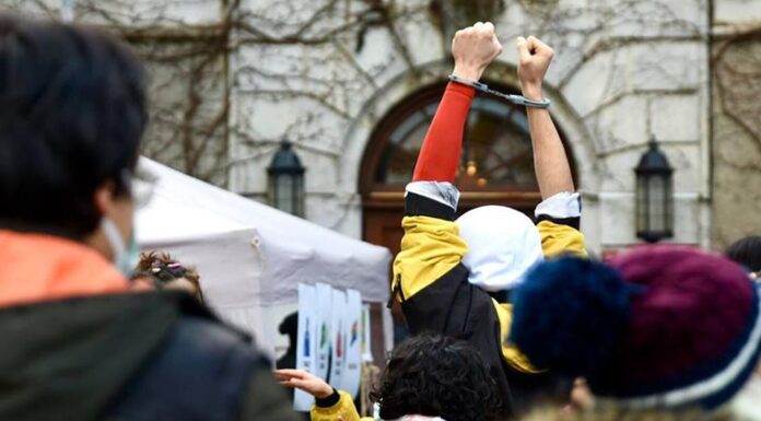 Kâbe fotoğrafı bahanesiyle tutuklanan Boğaziçili 2 öğrenci tahliye edildi