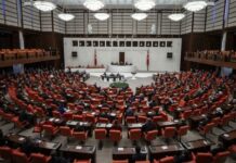 AKP’ye karşı bir bildiri de eski milletvekillerinden geldi