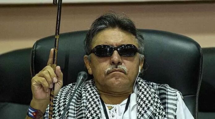 FARC komutanı Jesus Santrich, Venezuela sınırında Kolombiya tarafından pusuya düşürülerek katledildi