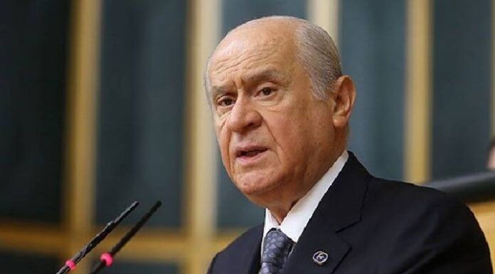 Devlet Bahçeli’den ‘100 maddelik’ yeni anayasa önerisi