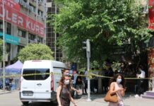 Polis, HDP İzmir İl Örgütü’nün bulunduğu binadaki esnaflardan kamera kayıtlarını topladı, bir haftalık kayıtları sildi