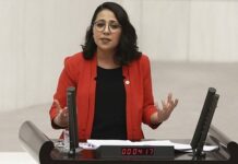 CHP’li Kadıgil partisinden istifa ederek TİP’e katıldı